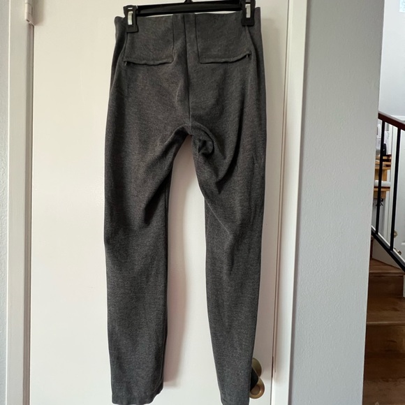 ⭐️3️⃣ for $20 ⭐️ Athleta Siena Skinny Pant size 2P - Picture 6 of 7